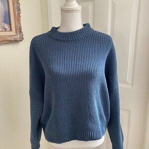 Abercrombie & Fitch Chunky Knit smoky Blue Sweater Repaired Neckline Back Size M